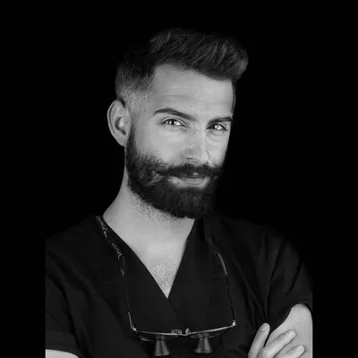 Nikos Κampanas - D.D.S. profile