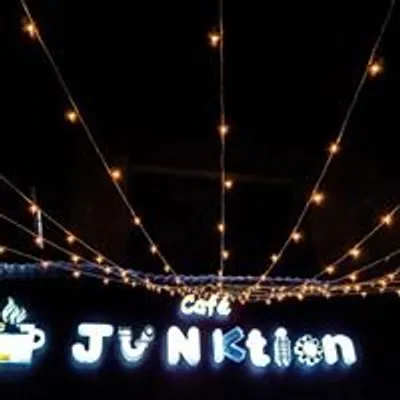 Café JUNKtion profile