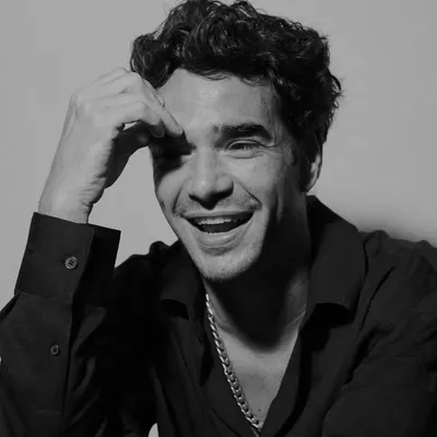 Caio Blat profile