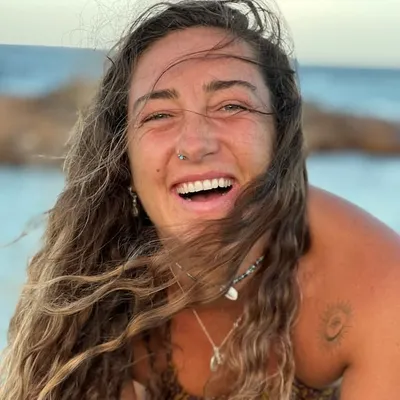 C A I T ♡ Embodiment | Breathwork & Women’s Spaces profile
