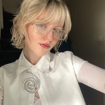 ✧ caitlín ✧ profile