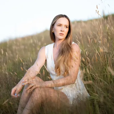 Caitlin Burfoot-Smith profile