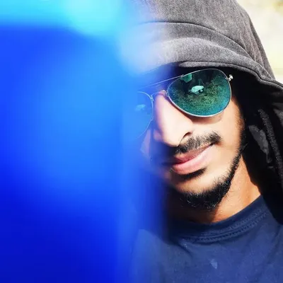 Azar Aryan profile