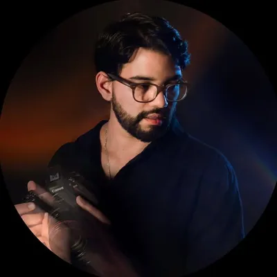 Andres Caldeh ๐ธ profile