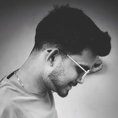अनन्य अवस्थी profile