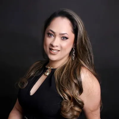 Elaine Calligioni profile