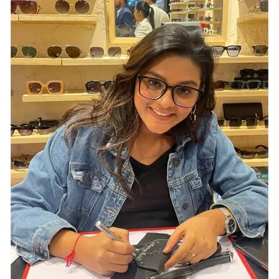 Anupriya | Calligraphy Artist | Engraving & Onsite Calligraphy profile