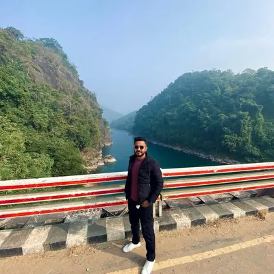 SHAHRUKH HUSSAIN profile