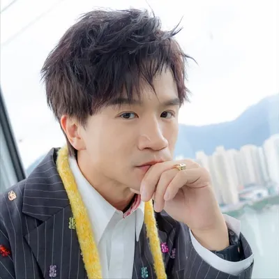 梁釗峰 profile