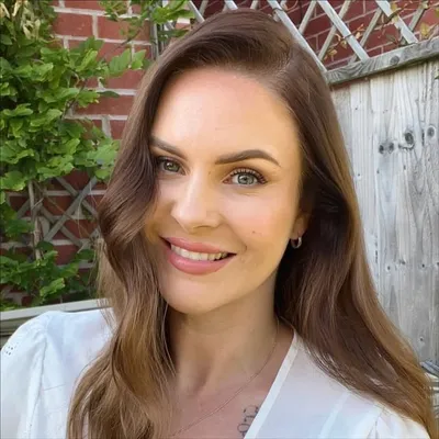 Cally-Jo profile