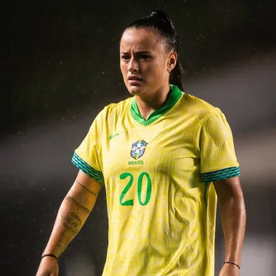 Camilinha profile