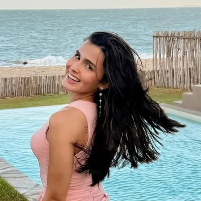 Camille Torres Rocha profile