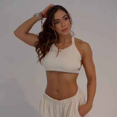 CAMI PARDO profile