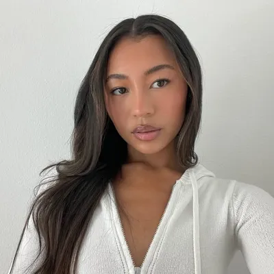 Cammie profile