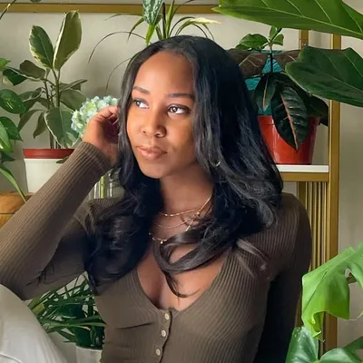Capri Lilly •Good Food Baddie® profile
