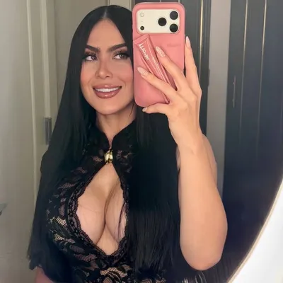 Pao Cardona profile