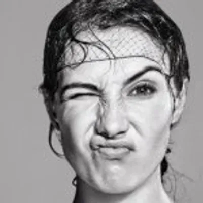 Carice Van Houten profile