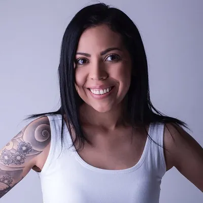 Carla Vieira profile