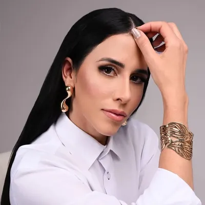 Carla Gomes - Maquiadora profile