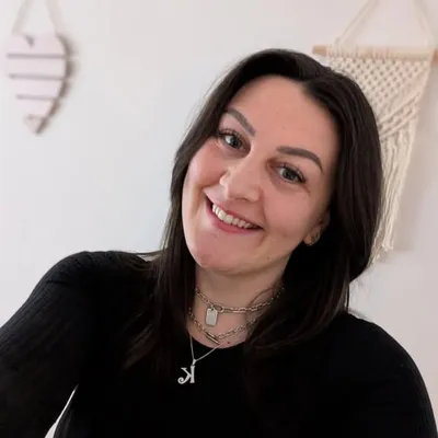 Carla • Nail Artist & Educator • Newton-Le-Willows profile