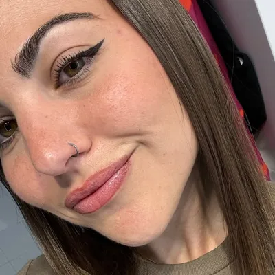 Carla Vilar profile
