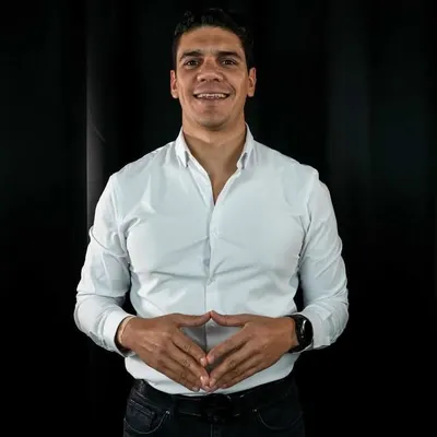 Carlos Alvarado profile