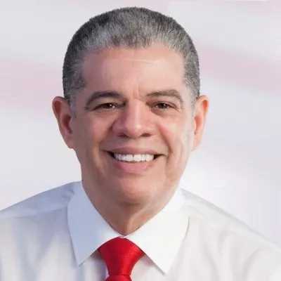 Lic. Carlos Amarante Baret profile