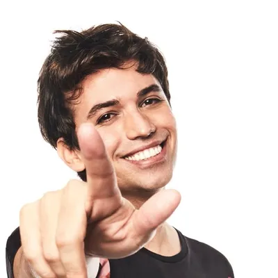 Carlos Arnelas profile
