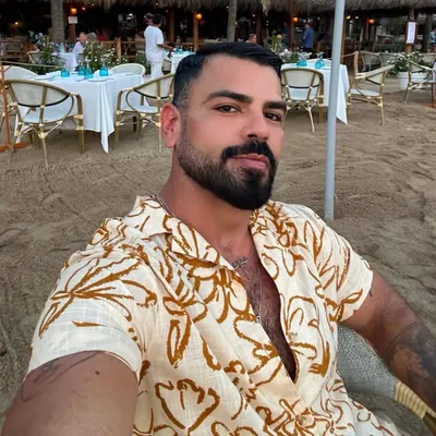 Carlos C profile