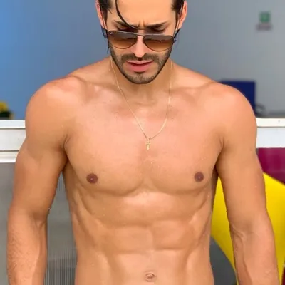 CARLOS CASTRO "POTRO". profile
