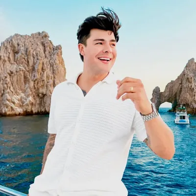 Carlos Feria profile