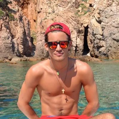 Carlos Ferrer profile