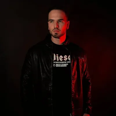 Carlos Henrique profile