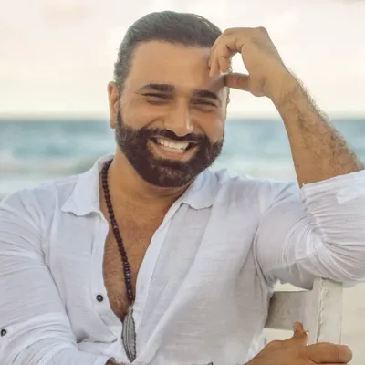 Carlos Mesber profile