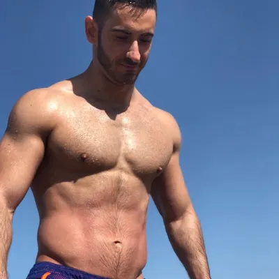 CARLOS MORENO profile