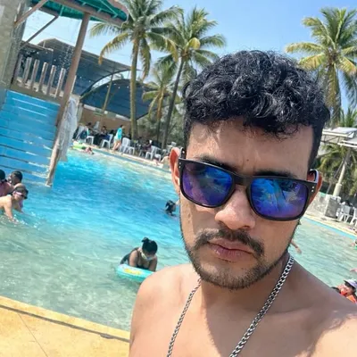 Carlos Paz Ruiz profile