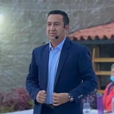 Manager del É xito profile