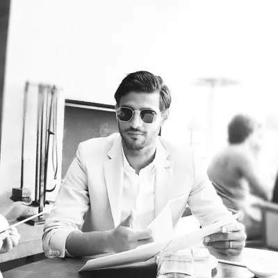 Carlos Vela profile