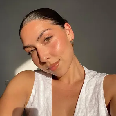 Carly Fisher Makeup Artist