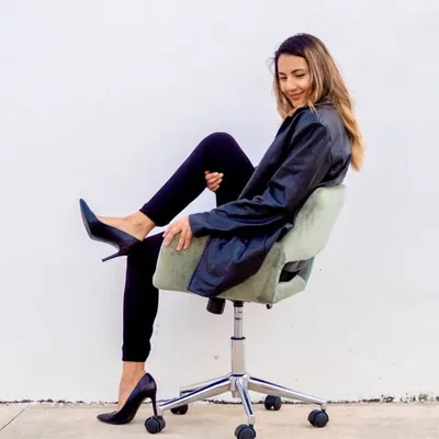 Carmelita Correa profile