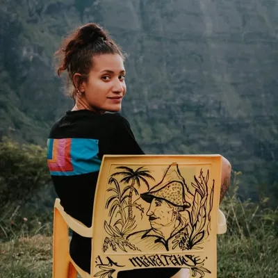 ☾ A R O 🇷🇪 profile