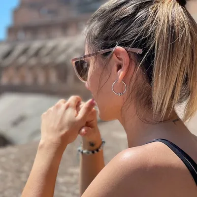 Caro Fernández Conforti profile