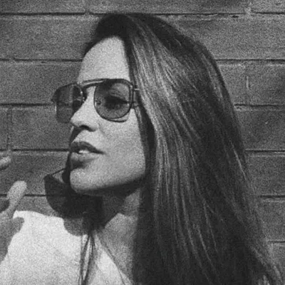 CAROL MARTINS profile
