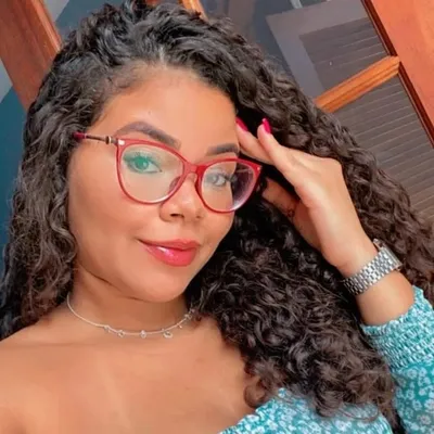 Carolina profile