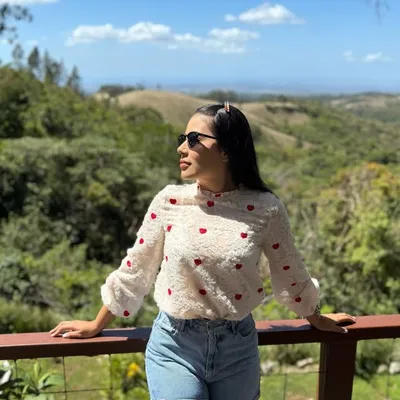 Carolay Andrea profile