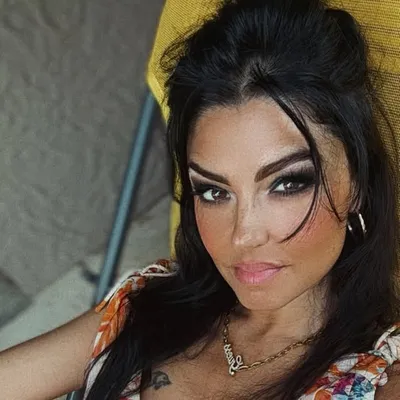 Carole Quintaine 🌴 profile