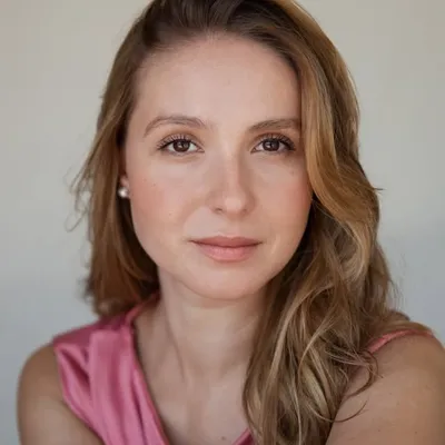 Carolina Frias profile
