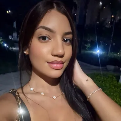 Carolina Campos Holz profile