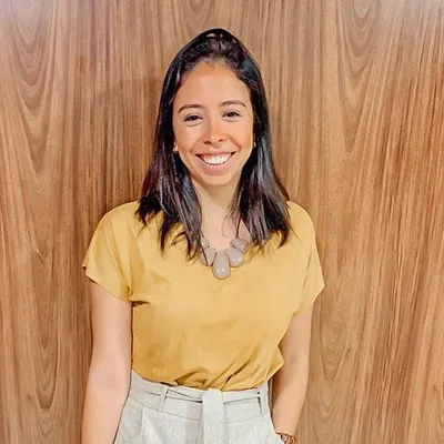 Carolina Serrão | Advogada profile
