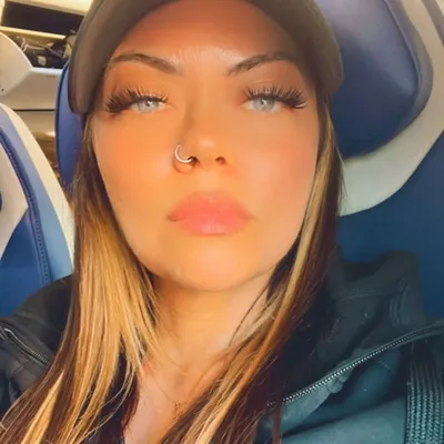 Caroline profile